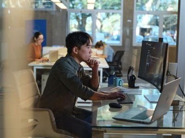 HP ZBOOK FURY G1i 18 (5F9R0ES) U7-265HX/ 32GB/ RTX Pro 2000/ 1TB PCle SSD/ Win 11 Pro